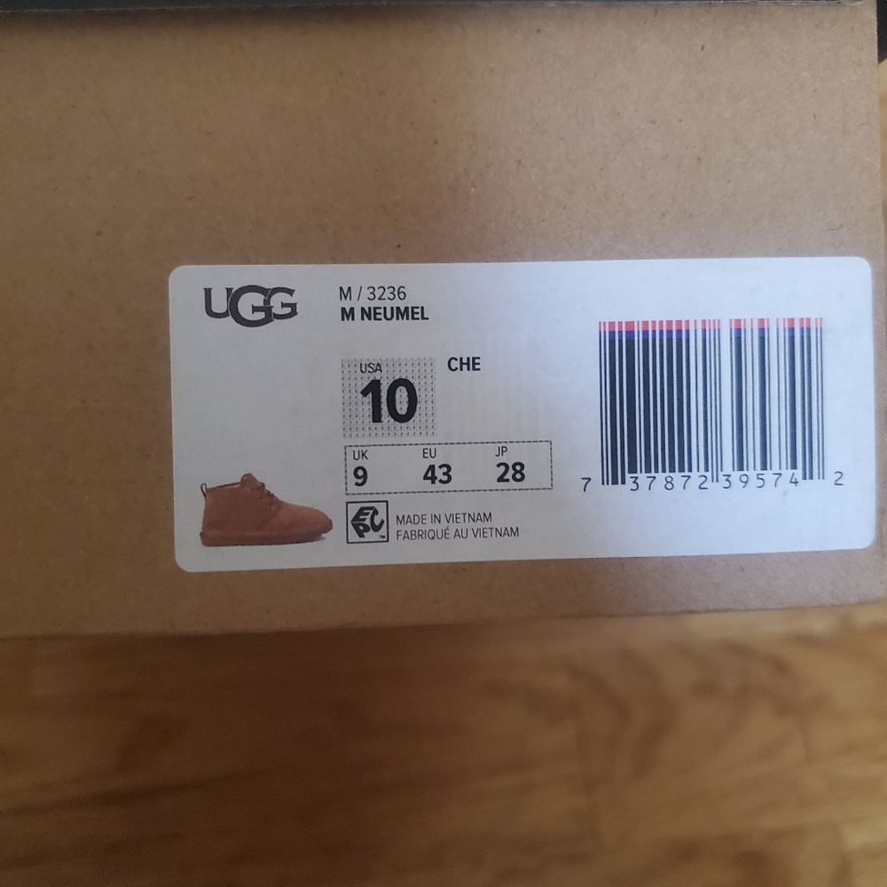 Ugg Neumel boots - Picture 3 of 6